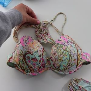 Victoria's Secret Light Green Printed Bikini Top